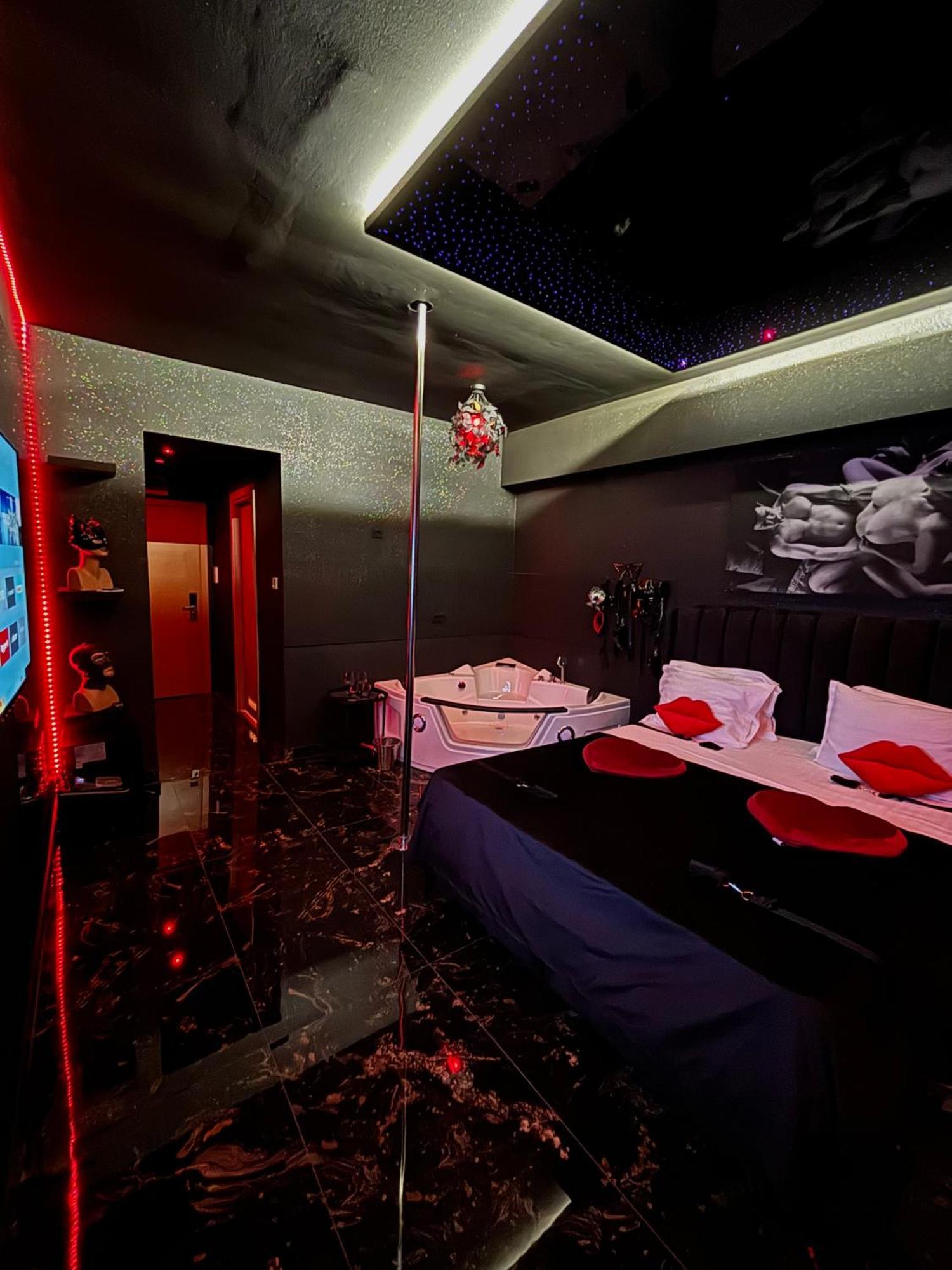 Romeo Nights - Love Rooms - Adults Only Bukareszt Zewnętrze zdjęcie